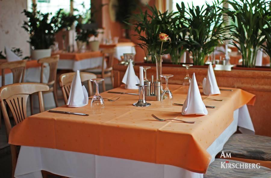 Hotel & Restaurant Am Kirschberg أَلتِن بوزك المظهر الخارجي الصورة
